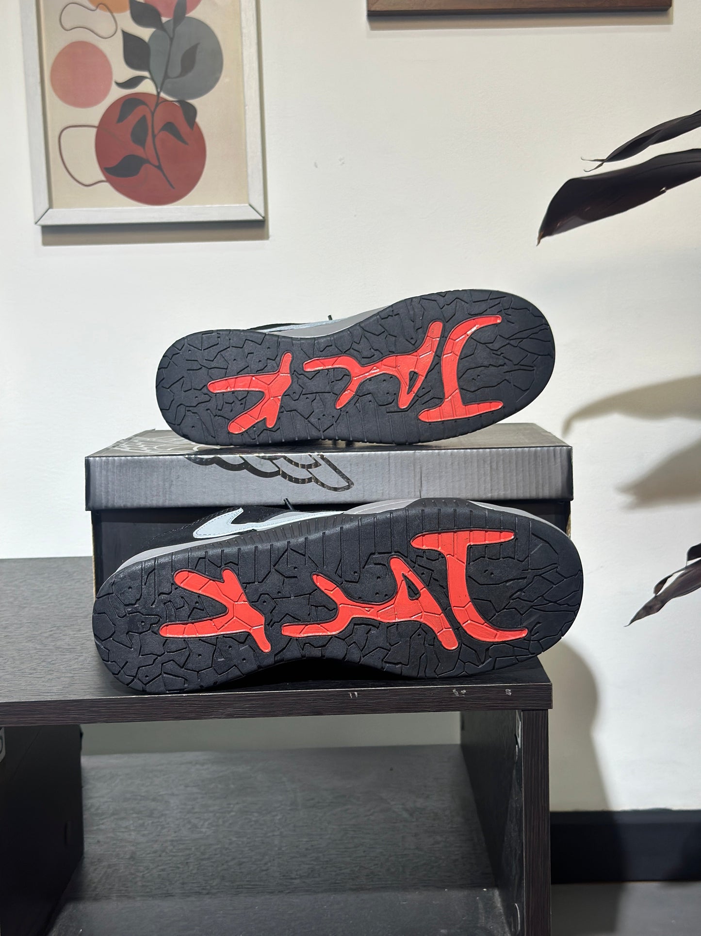 Travis Scott x Air Jordan