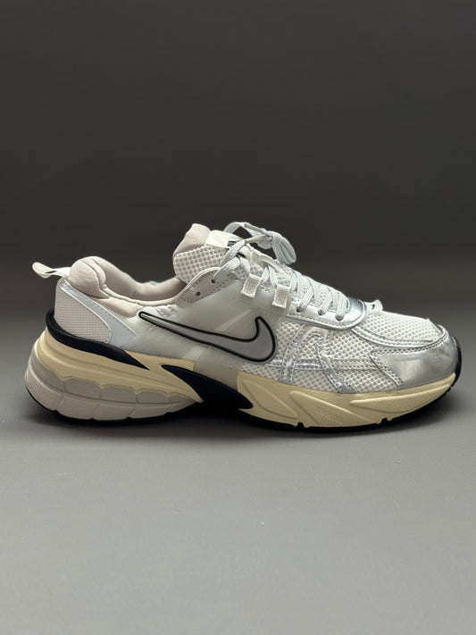 Nike V2K Run Summit