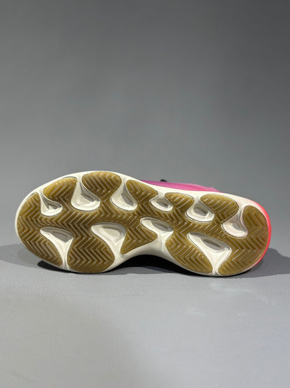 Yeezy 700 V3 Fade Carbon