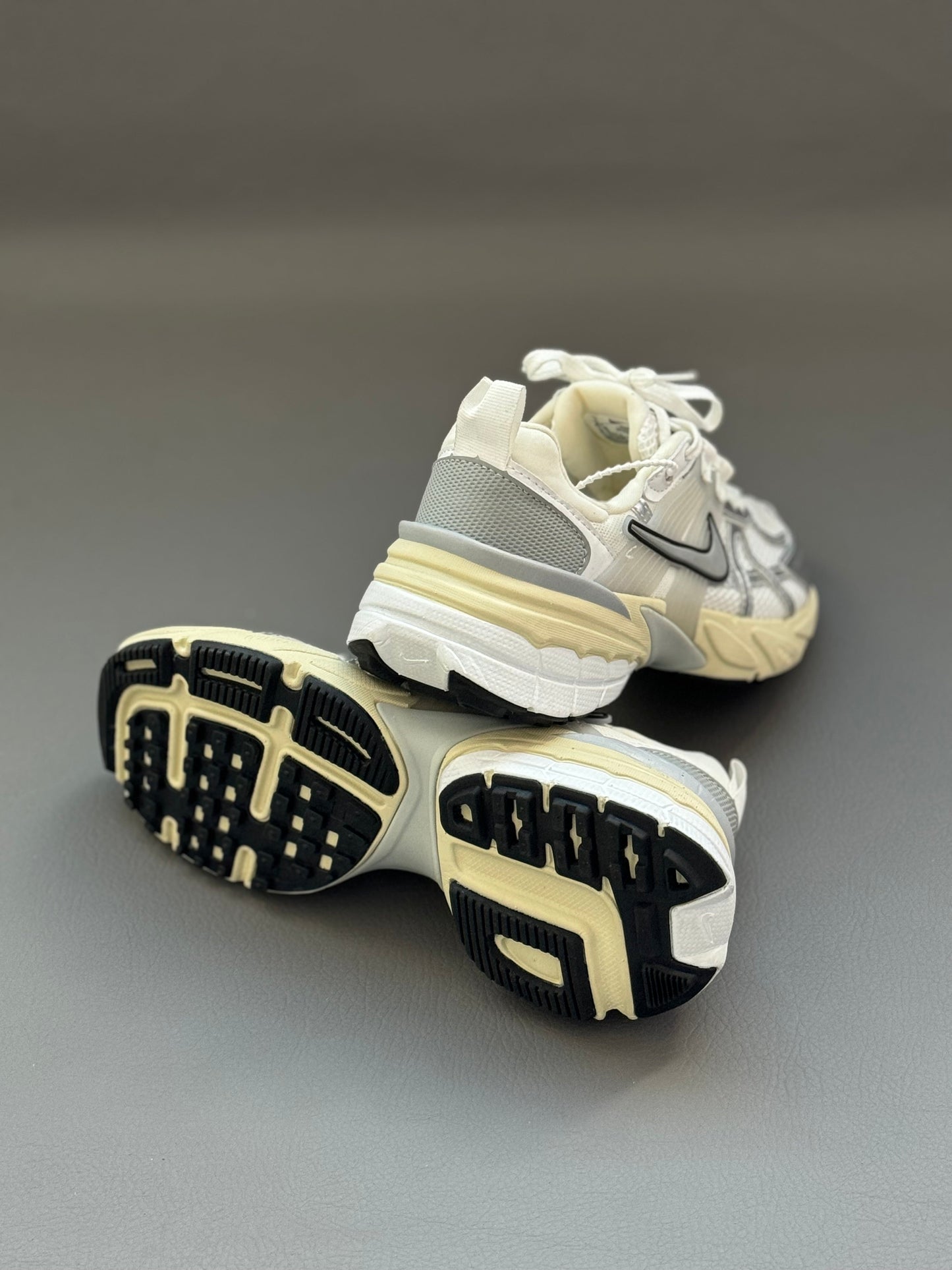 Nike V2K Run