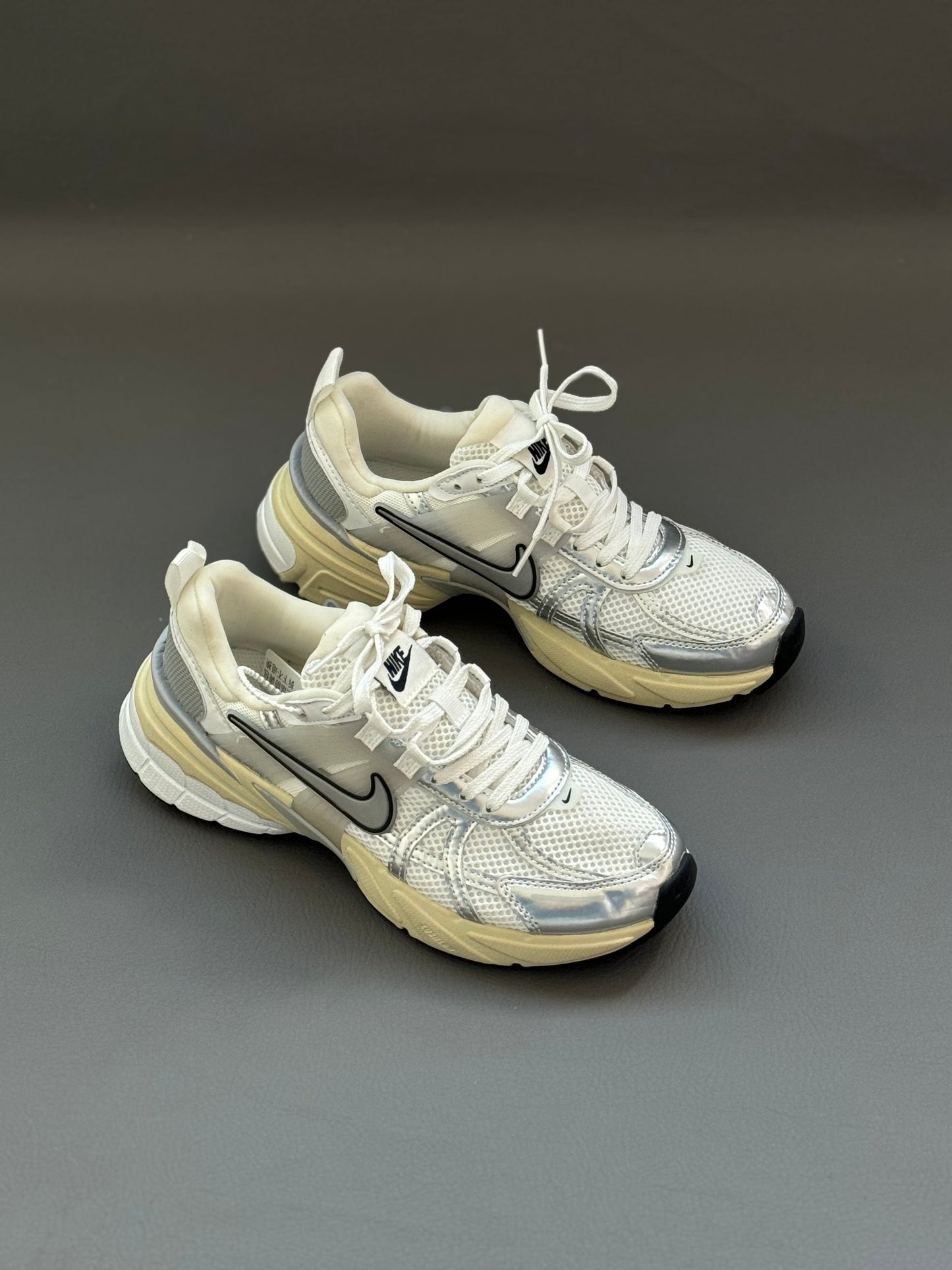 Nike V2K Run