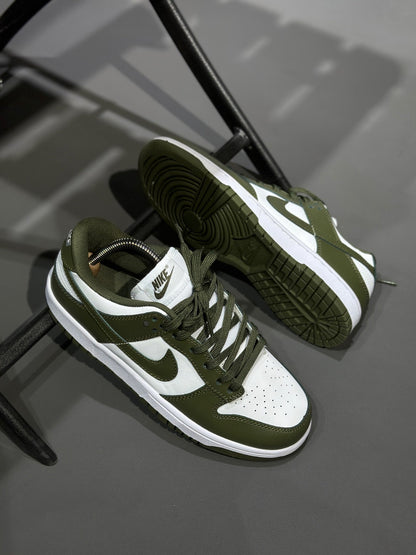 Nike Sb Dunk Low Olive